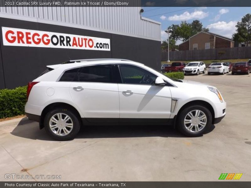 Platinum Ice Tricoat / Ebony/Ebony 2013 Cadillac SRX Luxury FWD