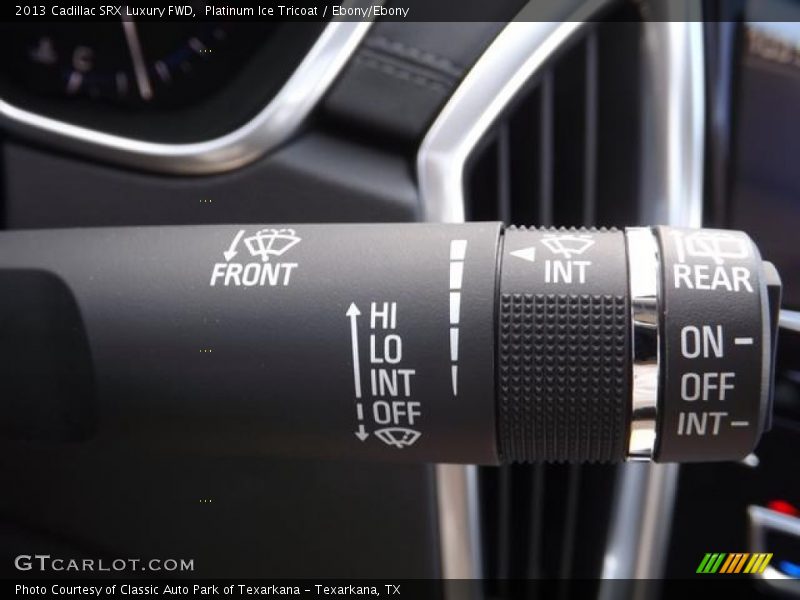 Platinum Ice Tricoat / Ebony/Ebony 2013 Cadillac SRX Luxury FWD