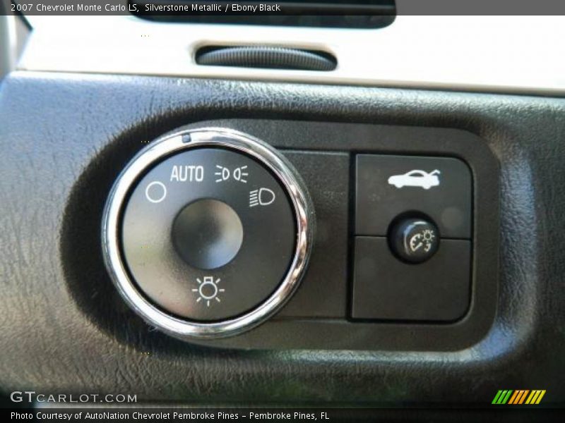 Silverstone Metallic / Ebony Black 2007 Chevrolet Monte Carlo LS