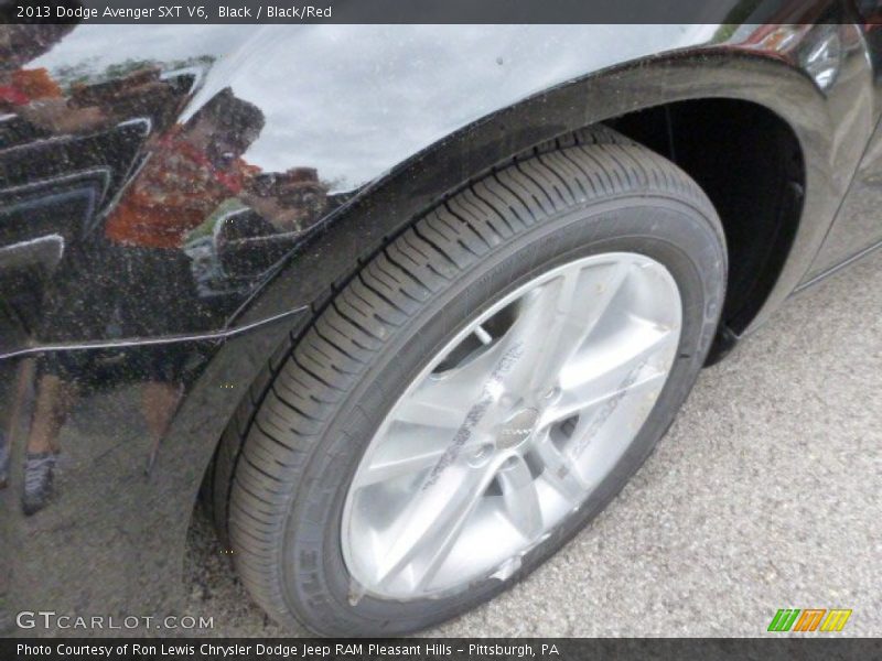 Black / Black/Red 2013 Dodge Avenger SXT V6