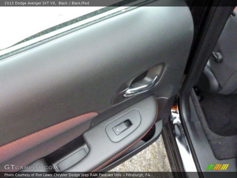 Black / Black/Red 2013 Dodge Avenger SXT V6