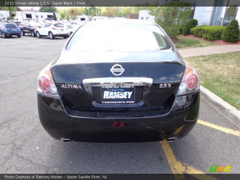 Super Black / Frost 2012 Nissan Altima 2.5 S