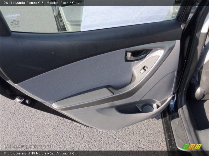 Midnight Black / Gray 2013 Hyundai Elantra GLS