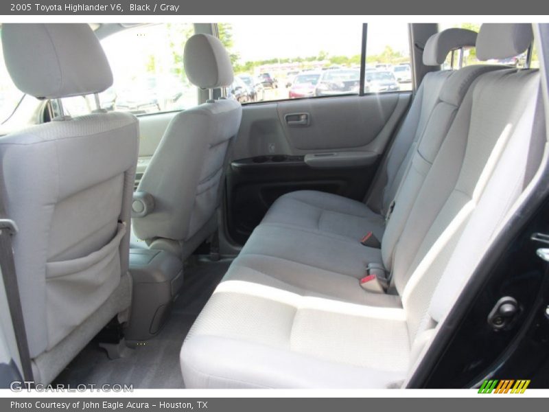 Black / Gray 2005 Toyota Highlander V6
