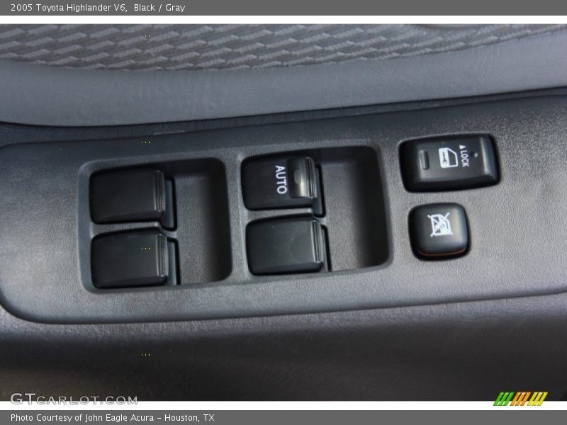 Black / Gray 2005 Toyota Highlander V6