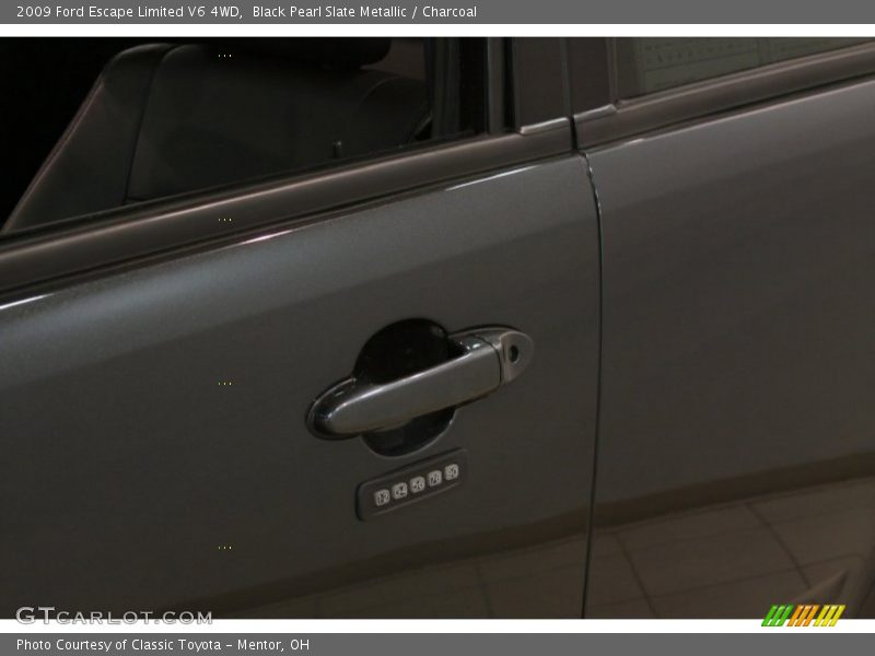 Black Pearl Slate Metallic / Charcoal 2009 Ford Escape Limited V6 4WD