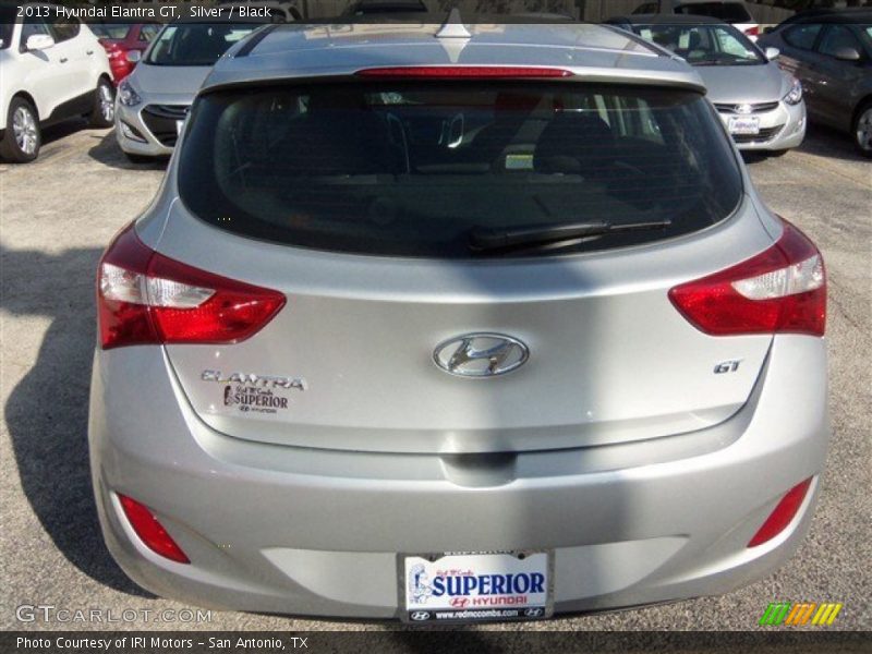 Silver / Black 2013 Hyundai Elantra GT