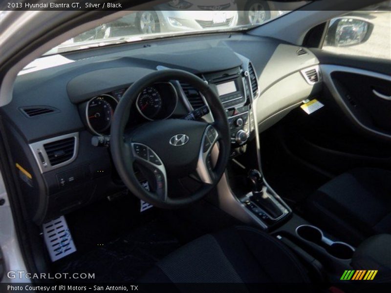 Silver / Black 2013 Hyundai Elantra GT