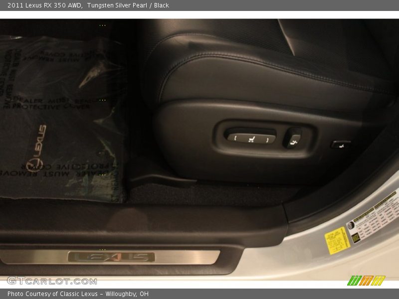 Tungsten Silver Pearl / Black 2011 Lexus RX 350 AWD
