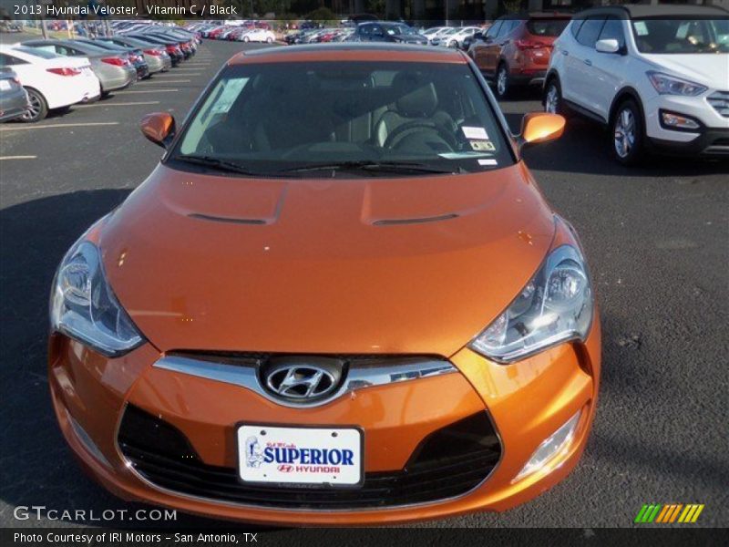 Vitamin C / Black 2013 Hyundai Veloster
