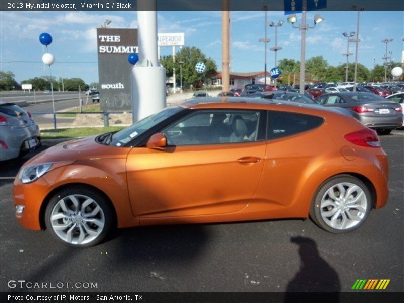 Vitamin C / Black 2013 Hyundai Veloster