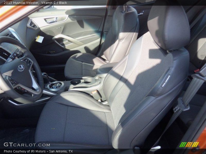 Vitamin C / Black 2013 Hyundai Veloster