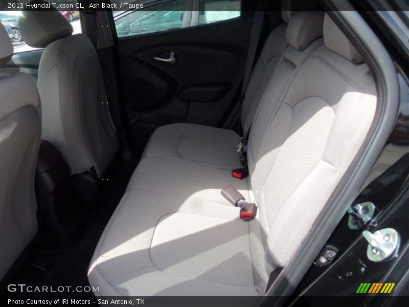 Ash Black / Taupe 2013 Hyundai Tucson GL