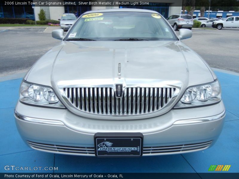 Silver Birch Metallic / Medium Light Stone 2006 Lincoln Town Car Signature Limited