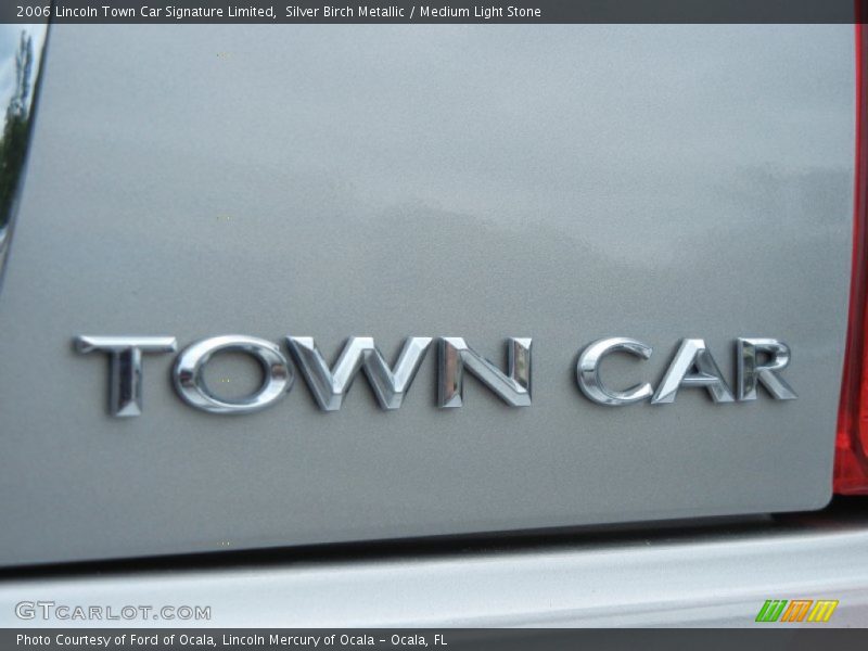 Silver Birch Metallic / Medium Light Stone 2006 Lincoln Town Car Signature Limited