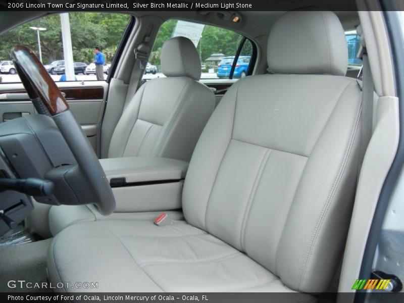 Silver Birch Metallic / Medium Light Stone 2006 Lincoln Town Car Signature Limited