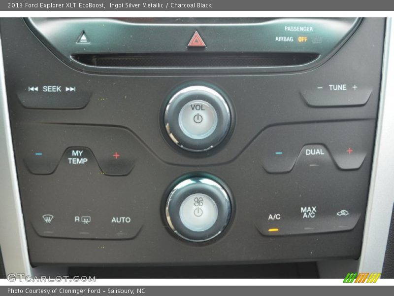 Ingot Silver Metallic / Charcoal Black 2013 Ford Explorer XLT EcoBoost
