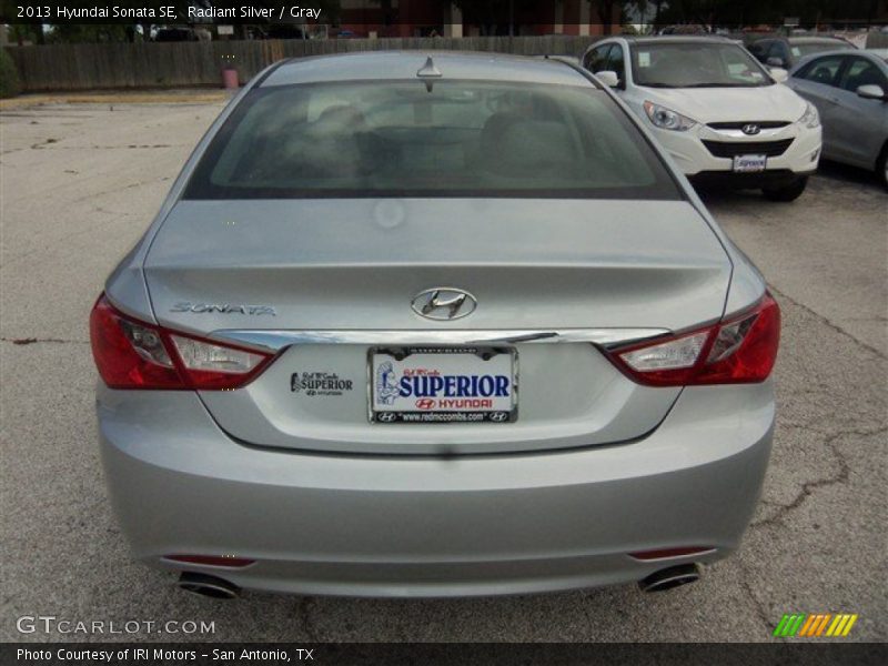 Radiant Silver / Gray 2013 Hyundai Sonata SE