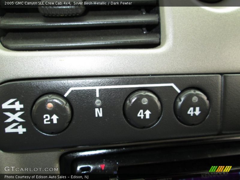 Silver Birch Metallic / Dark Pewter 2005 GMC Canyon SLE Crew Cab 4x4