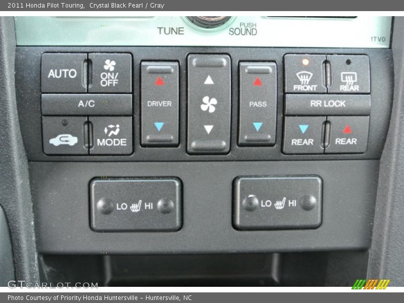 Crystal Black Pearl / Gray 2011 Honda Pilot Touring