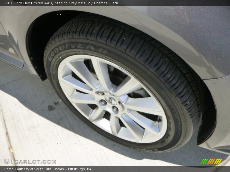 Sterling Grey Metallic / Charcoal Black 2010 Ford Flex Limited AWD