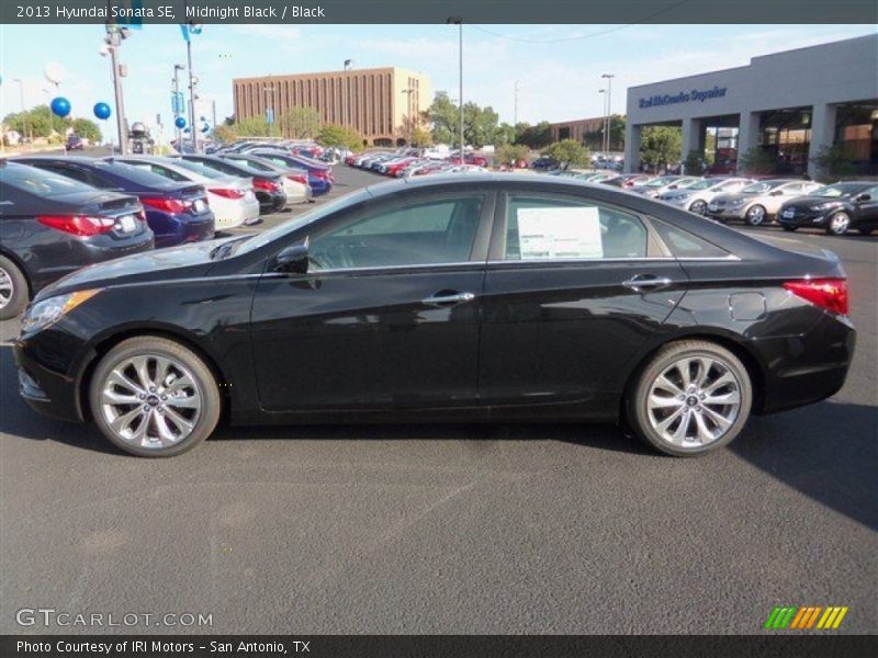 Midnight Black / Black 2013 Hyundai Sonata SE