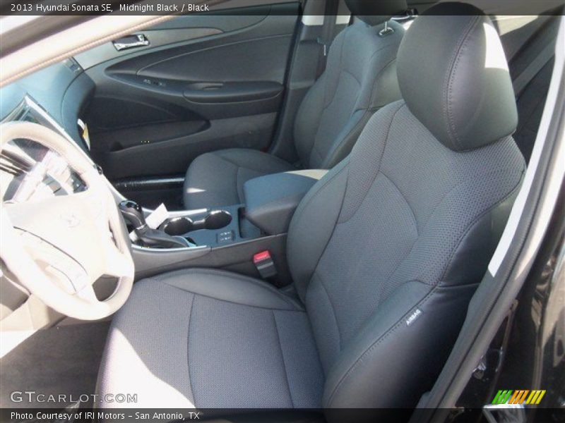 Midnight Black / Black 2013 Hyundai Sonata SE
