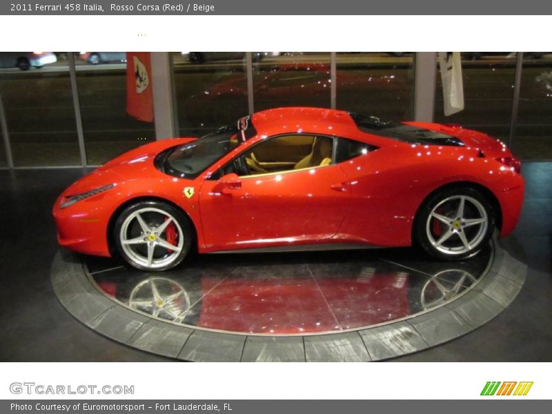 Rosso Corsa (Red) / Beige 2011 Ferrari 458 Italia