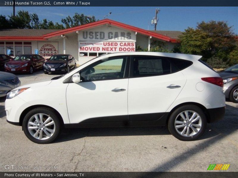 Cotton White / Taupe 2013 Hyundai Tucson GLS