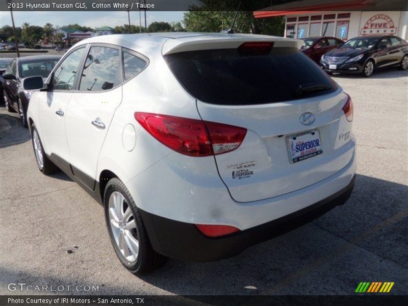 Cotton White / Taupe 2013 Hyundai Tucson GLS