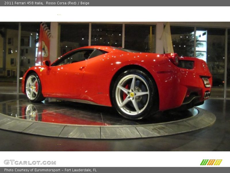 Rosso Corsa (Red) / Beige 2011 Ferrari 458 Italia