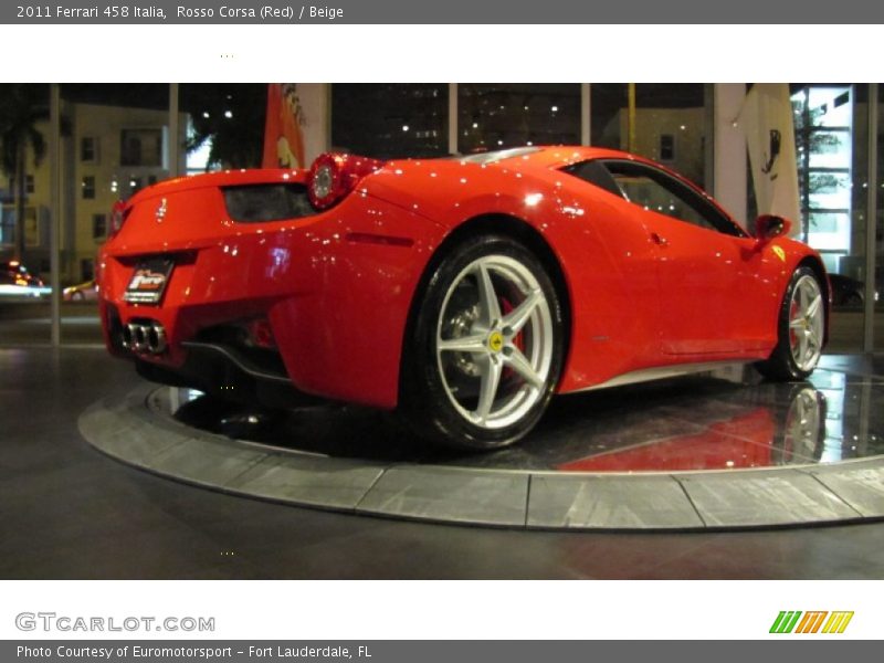 Rosso Corsa (Red) / Beige 2011 Ferrari 458 Italia