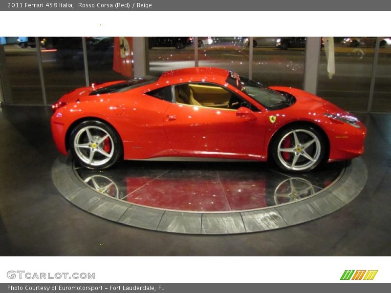Rosso Corsa (Red) / Beige 2011 Ferrari 458 Italia