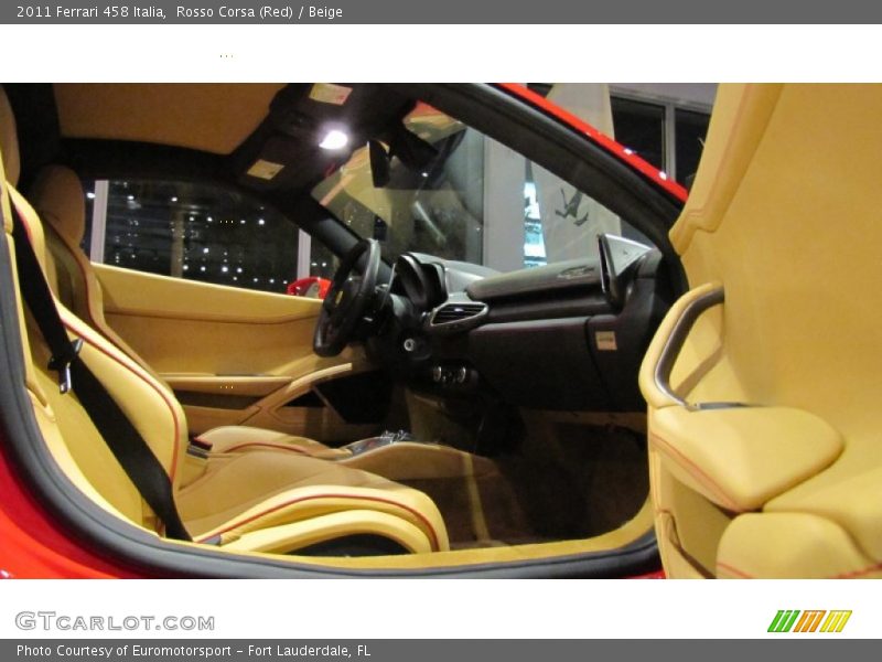 Rosso Corsa (Red) / Beige 2011 Ferrari 458 Italia