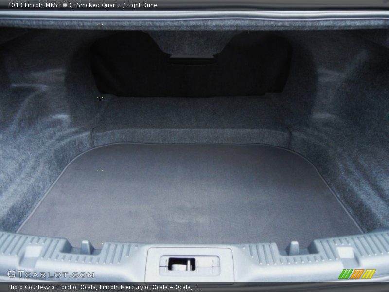  2013 MKS FWD Trunk