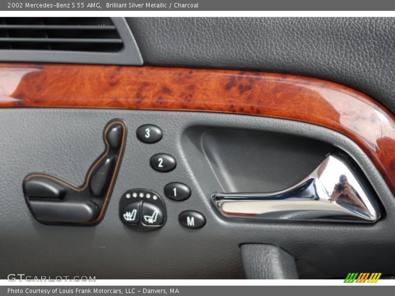 Controls of 2002 S 55 AMG