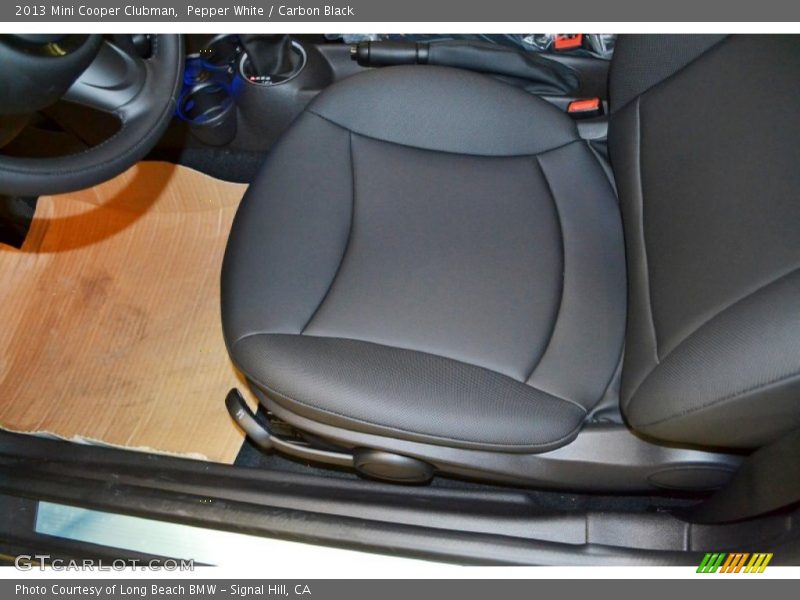 Pepper White / Carbon Black 2013 Mini Cooper Clubman