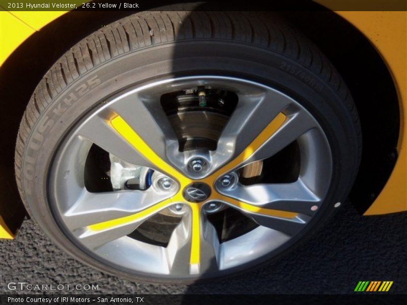 26.2 Yellow / Black 2013 Hyundai Veloster
