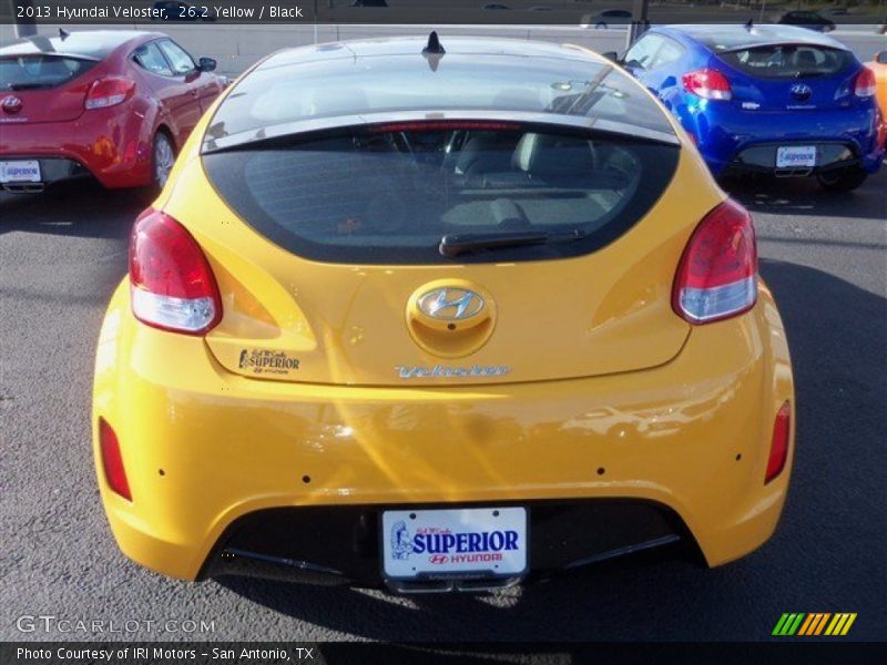 26.2 Yellow / Black 2013 Hyundai Veloster