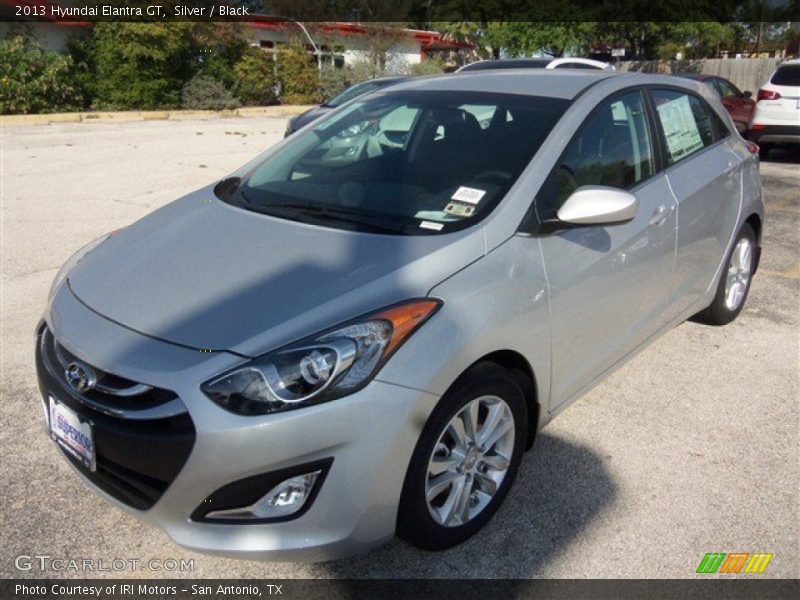 Silver / Black 2013 Hyundai Elantra GT