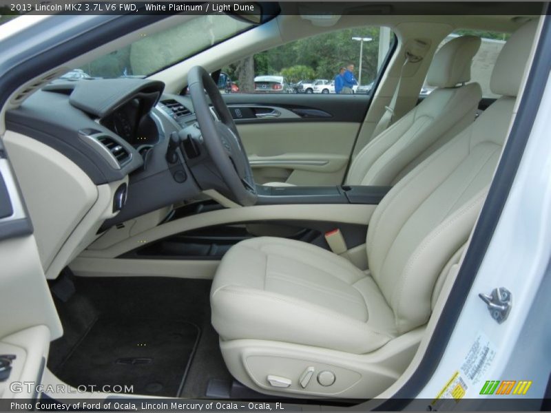  2013 MKZ 3.7L V6 FWD Light Dune Interior
