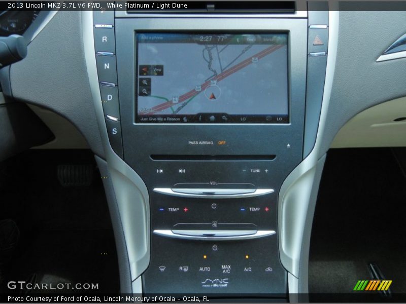 Navigation of 2013 MKZ 3.7L V6 FWD