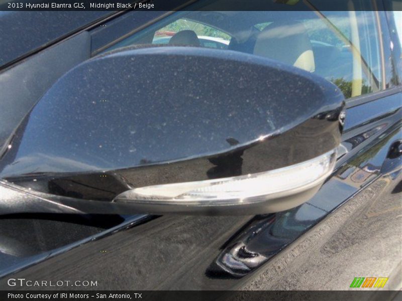 Midnight Black / Beige 2013 Hyundai Elantra GLS