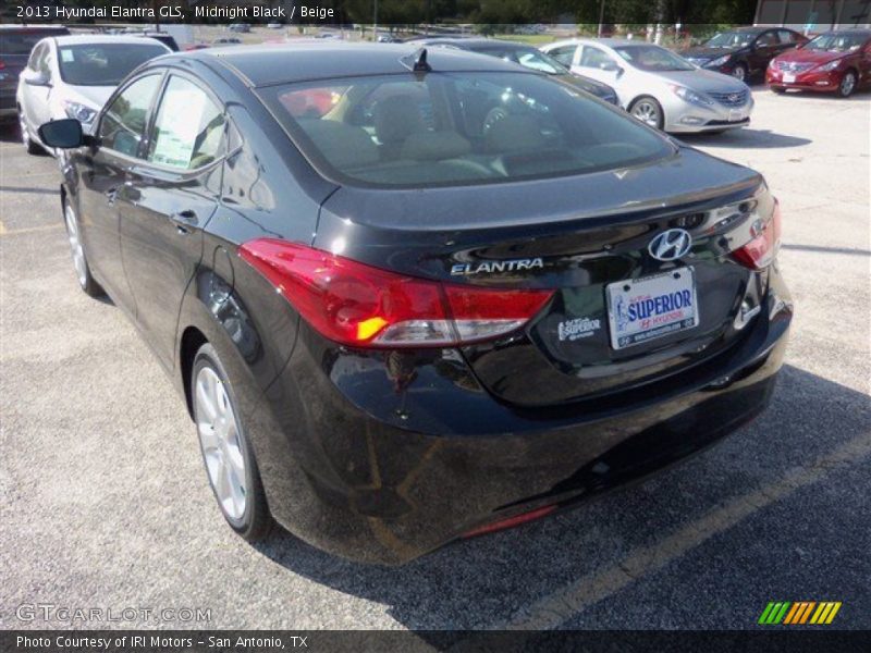 Midnight Black / Beige 2013 Hyundai Elantra GLS
