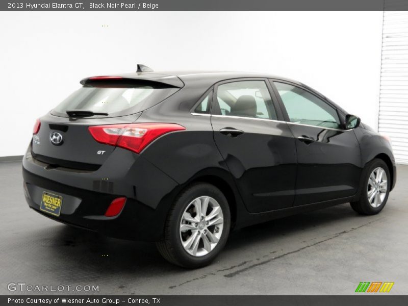 Black Noir Pearl / Beige 2013 Hyundai Elantra GT