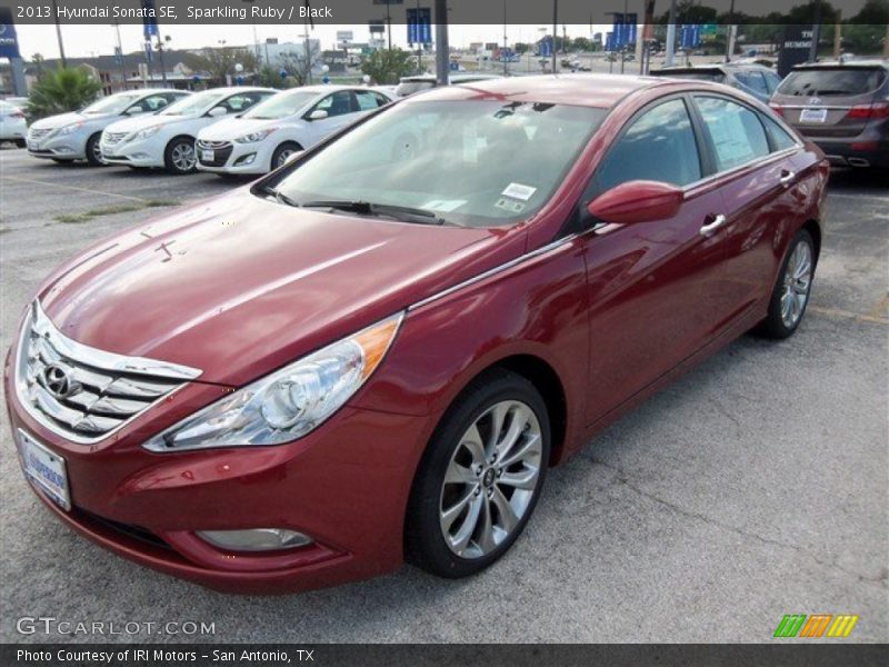 Sparkling Ruby / Black 2013 Hyundai Sonata SE