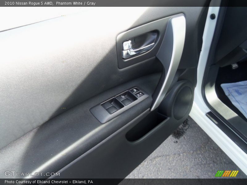 Phantom White / Gray 2010 Nissan Rogue S AWD