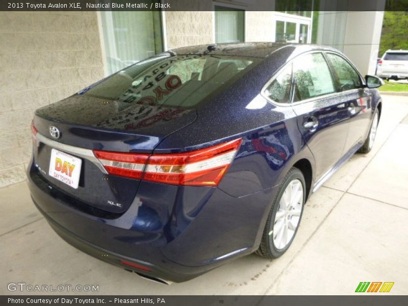 Nautical Blue Metallic / Black 2013 Toyota Avalon XLE