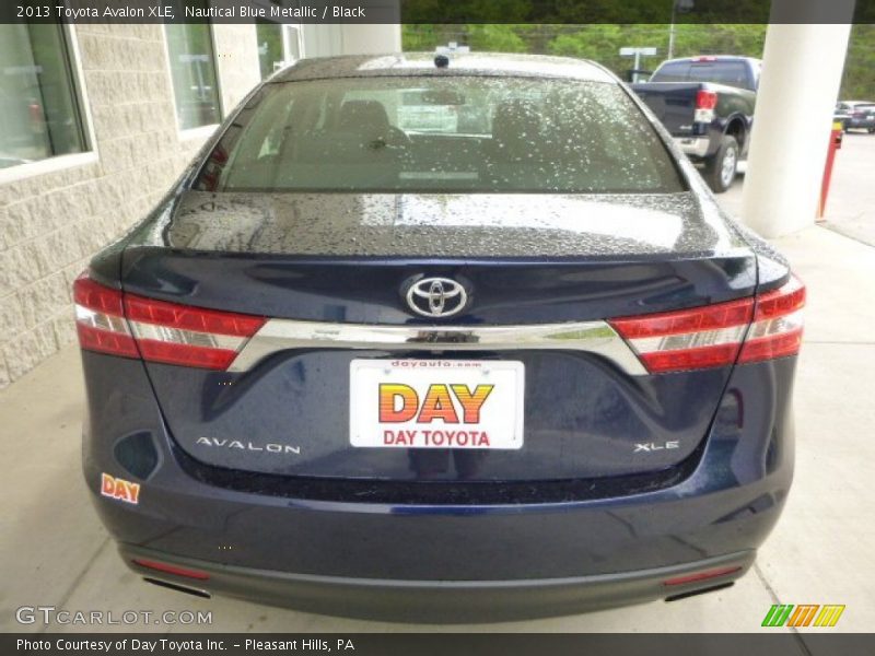 Nautical Blue Metallic / Black 2013 Toyota Avalon XLE