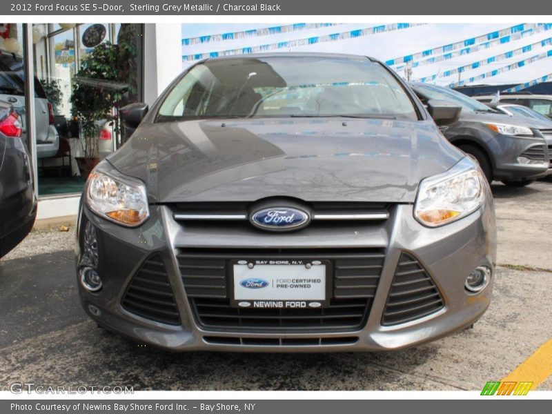 Sterling Grey Metallic / Charcoal Black 2012 Ford Focus SE 5-Door